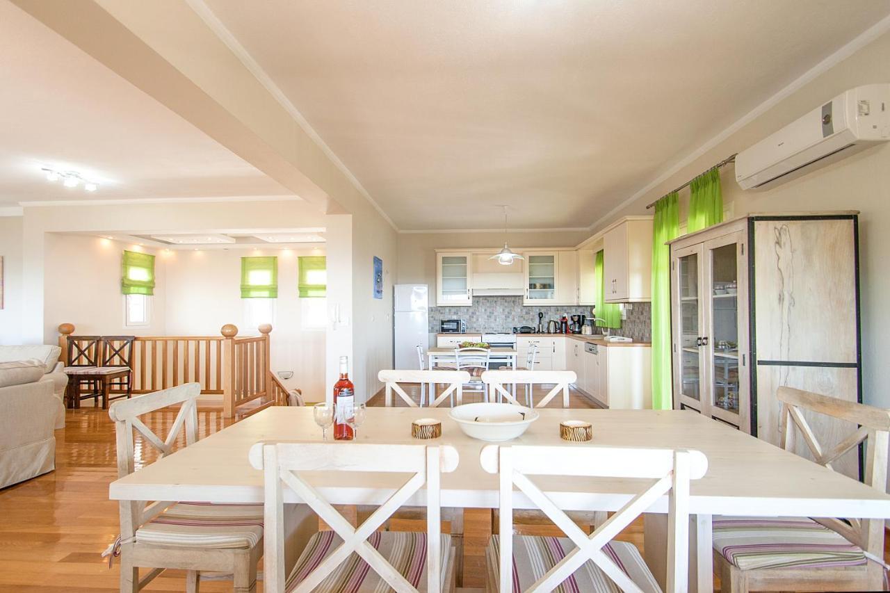 אכלדיאס Villa Iliotropio מראה חיצוני תמונה