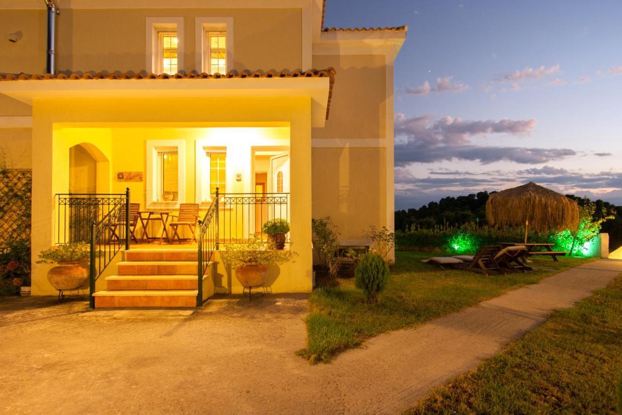 אכלדיאס Villa Iliotropio מראה חיצוני תמונה